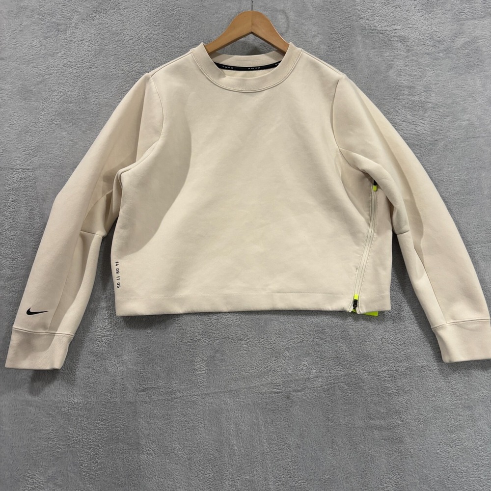 Nike Dri Fit Pullover  Women Small Training Sweater Cropped Short Side Zip Gym‎